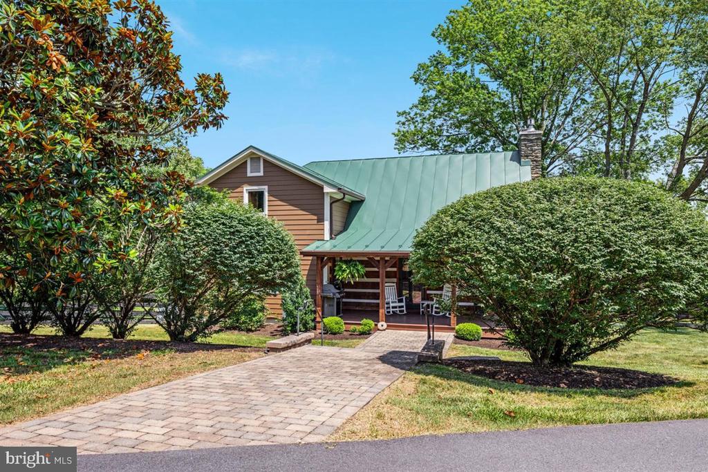 35496 Simpsons Creek Rd