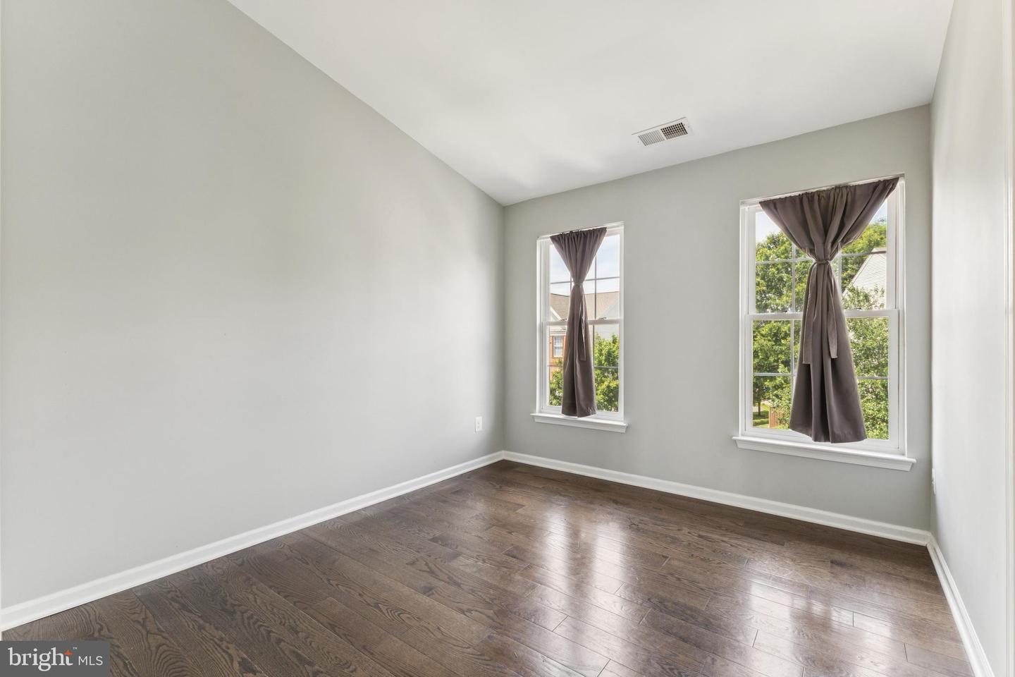 106 Misty Pond Ter
