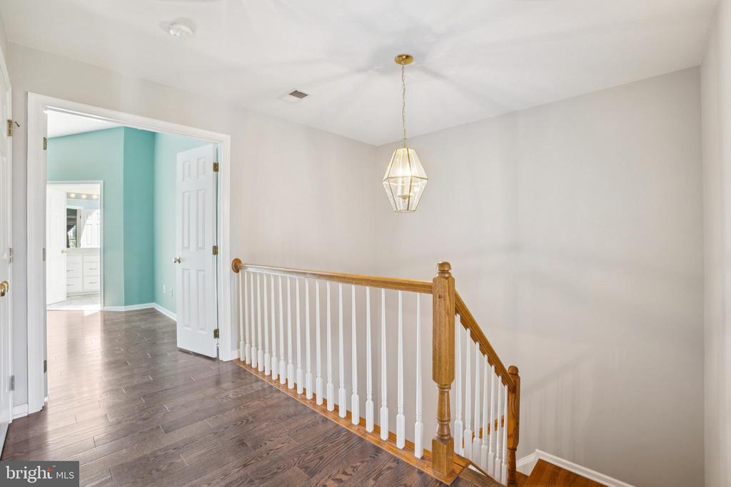 106 Misty Pond Ter