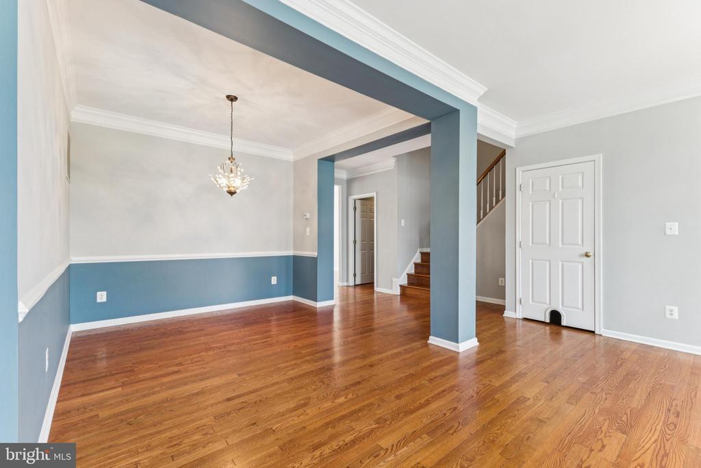 106 Misty Pond Ter