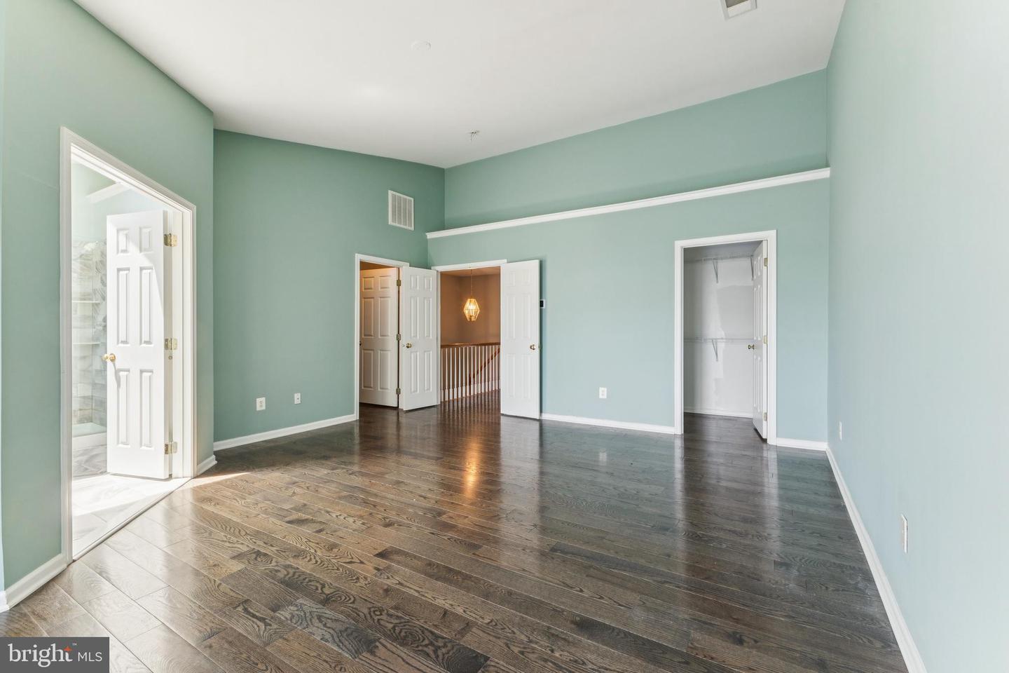106 Misty Pond Ter
