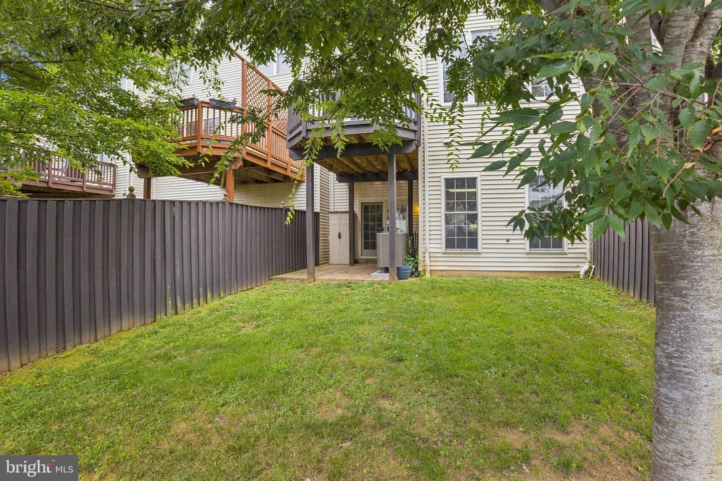 106 Misty Pond Ter