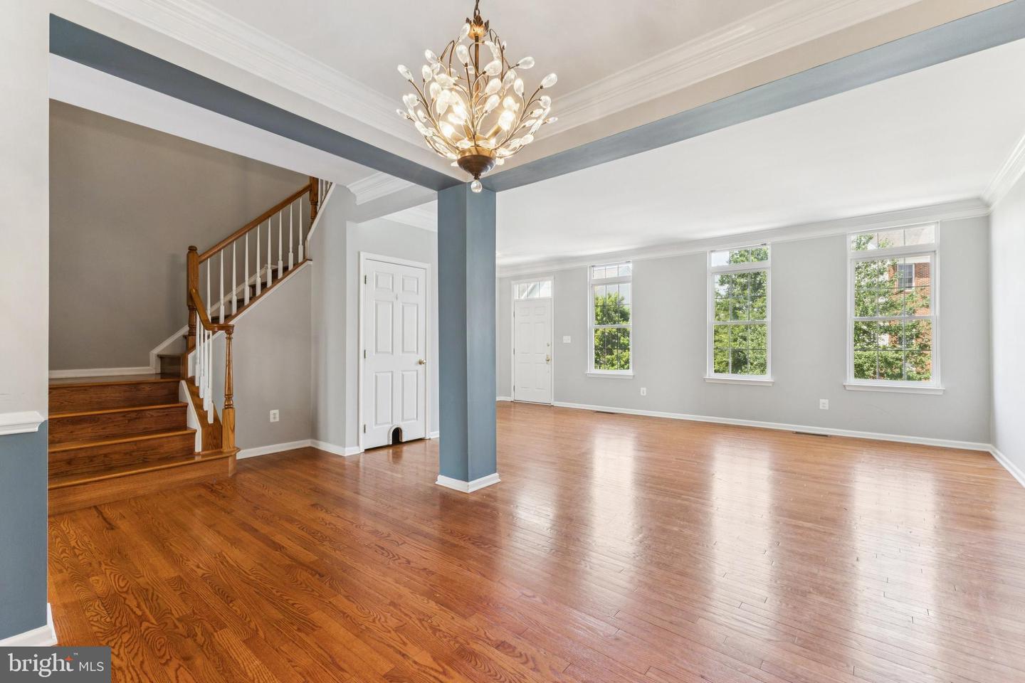 106 Misty Pond Ter