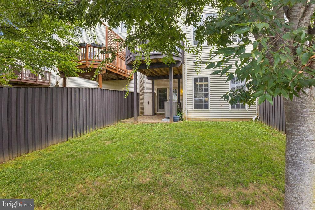 106 Misty Pond Ter