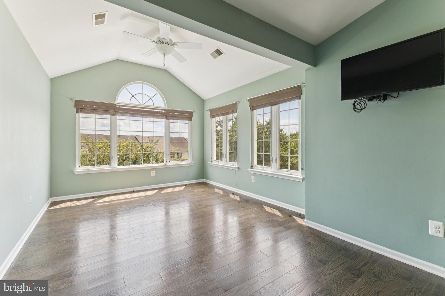 106 Misty Pond Ter