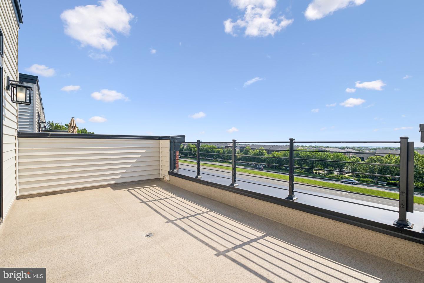 23162 Horseshoe Trail Sq