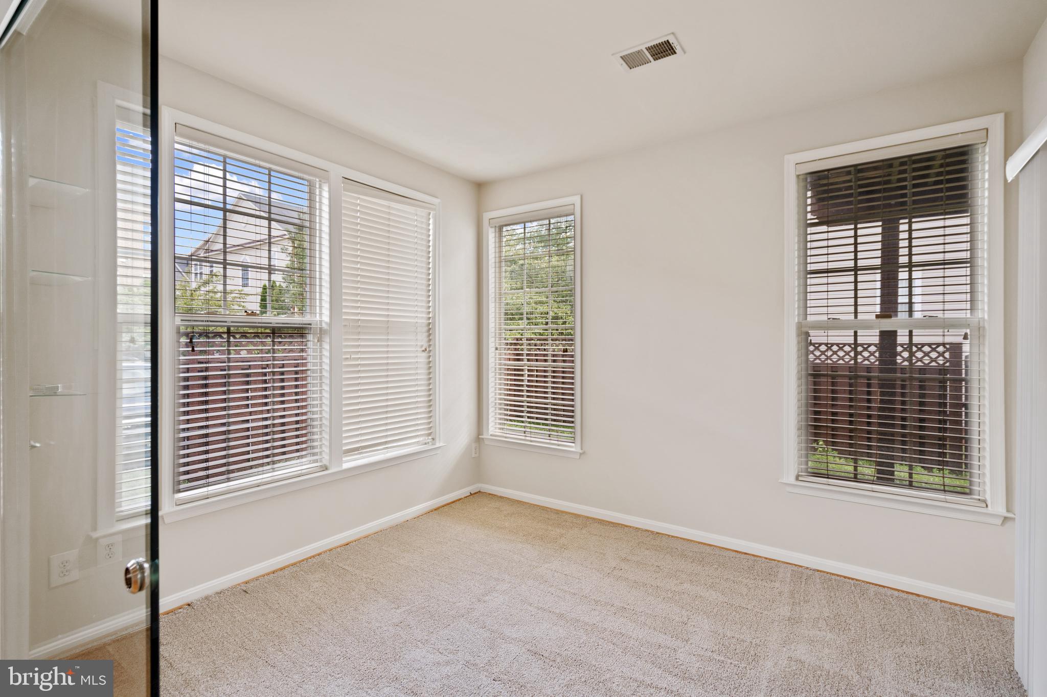 43139 ROYAL FERN TER