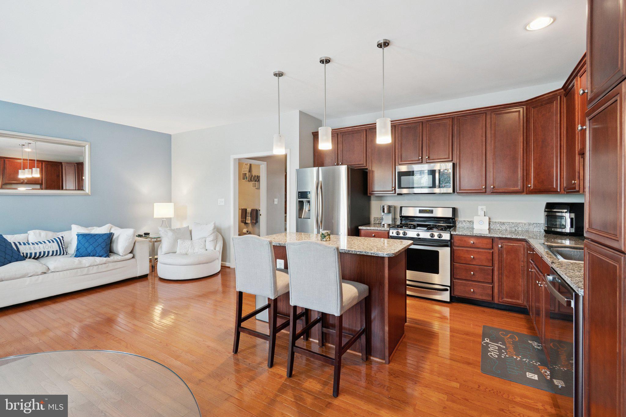 22602 Welborne Manor Sq