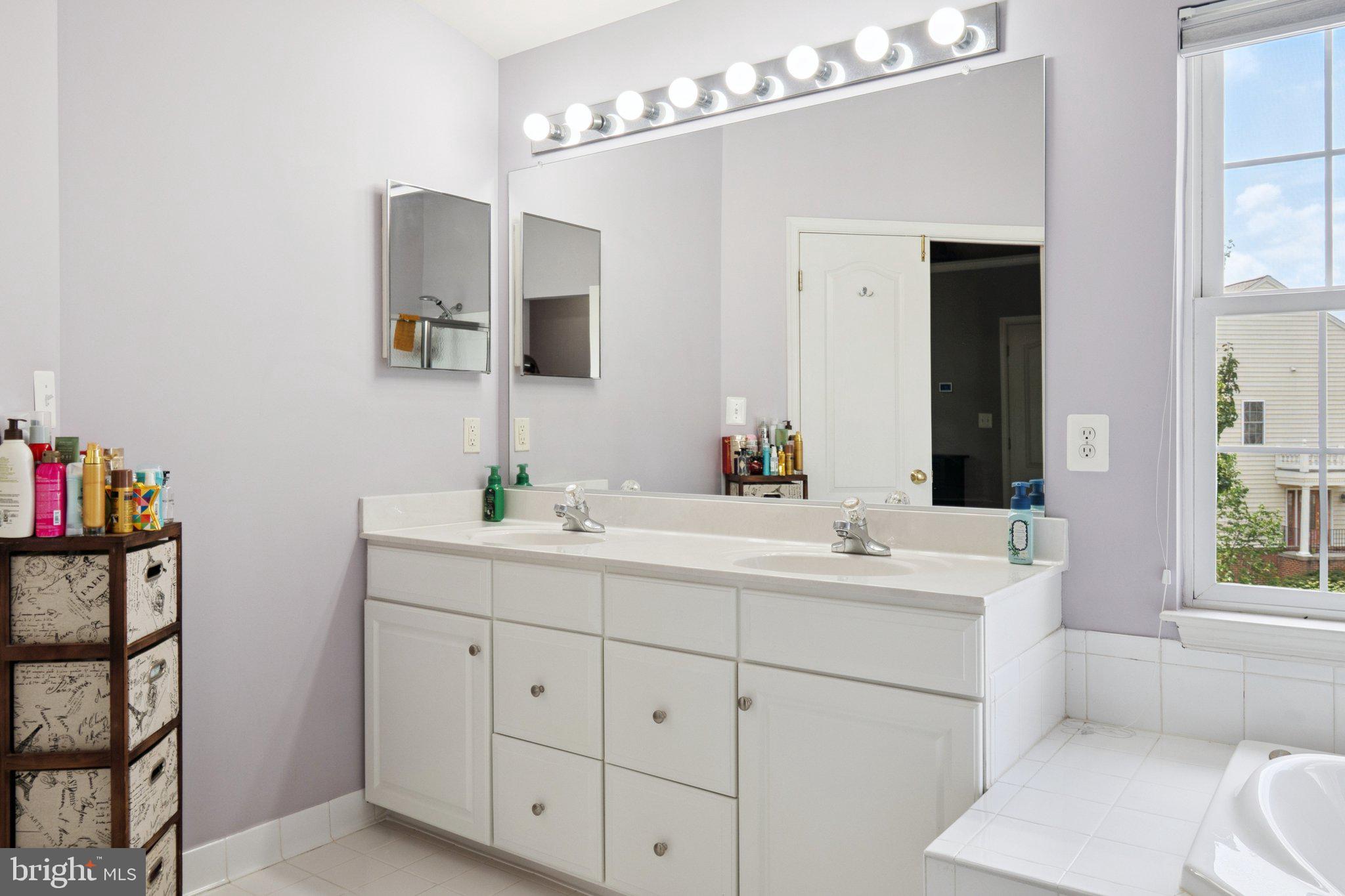 22602 Welborne Manor Sq