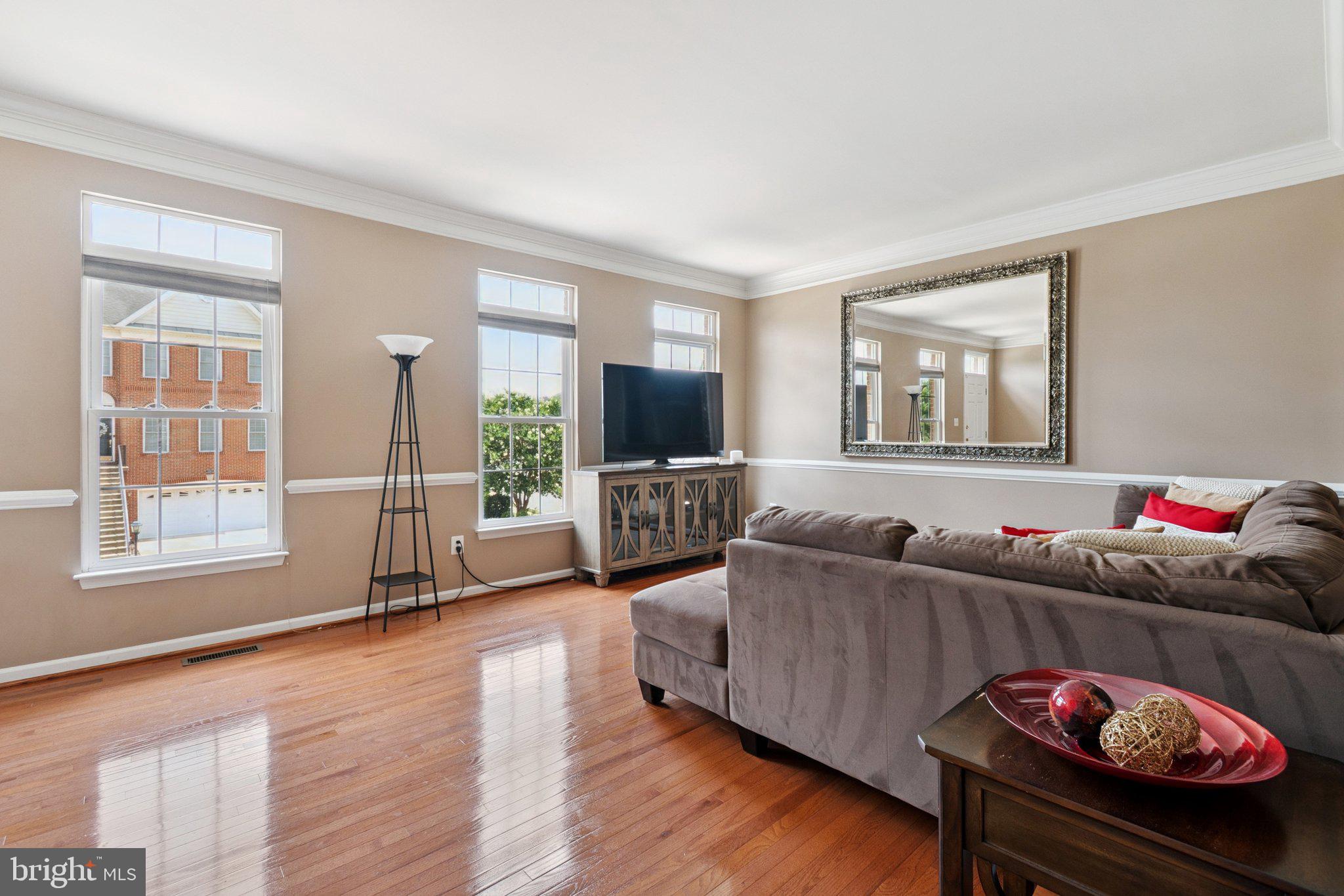 22602 Welborne Manor Sq