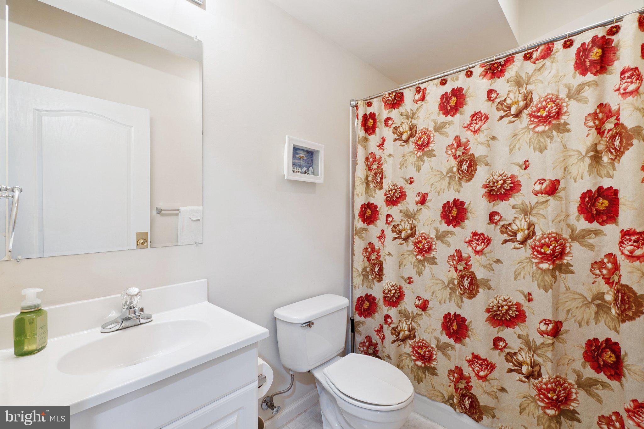 22602 Welborne Manor Sq