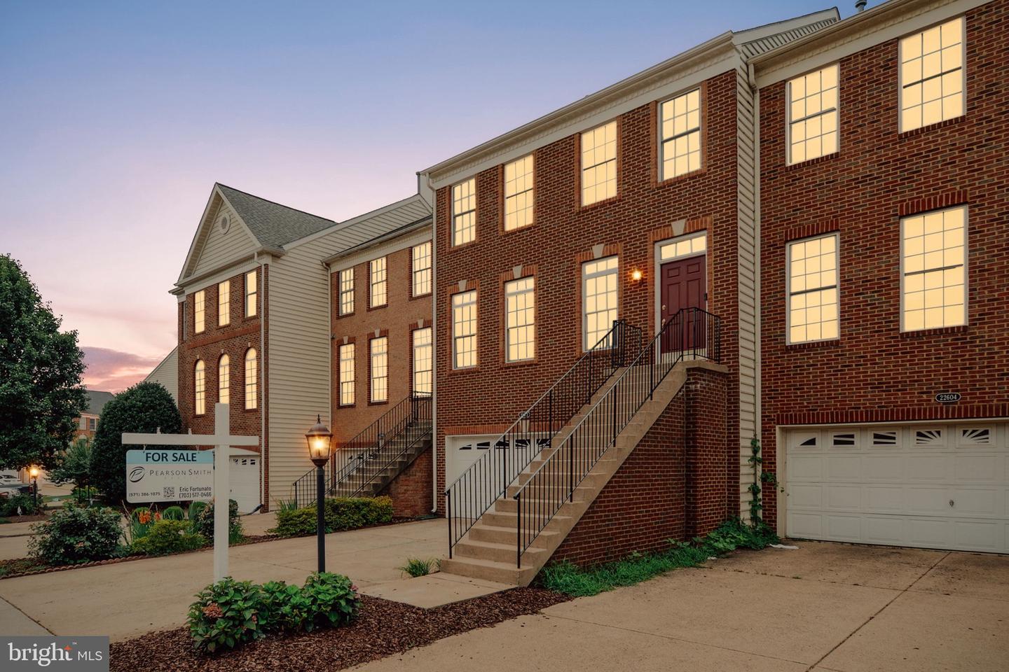 22602 Welborne Manor Sq