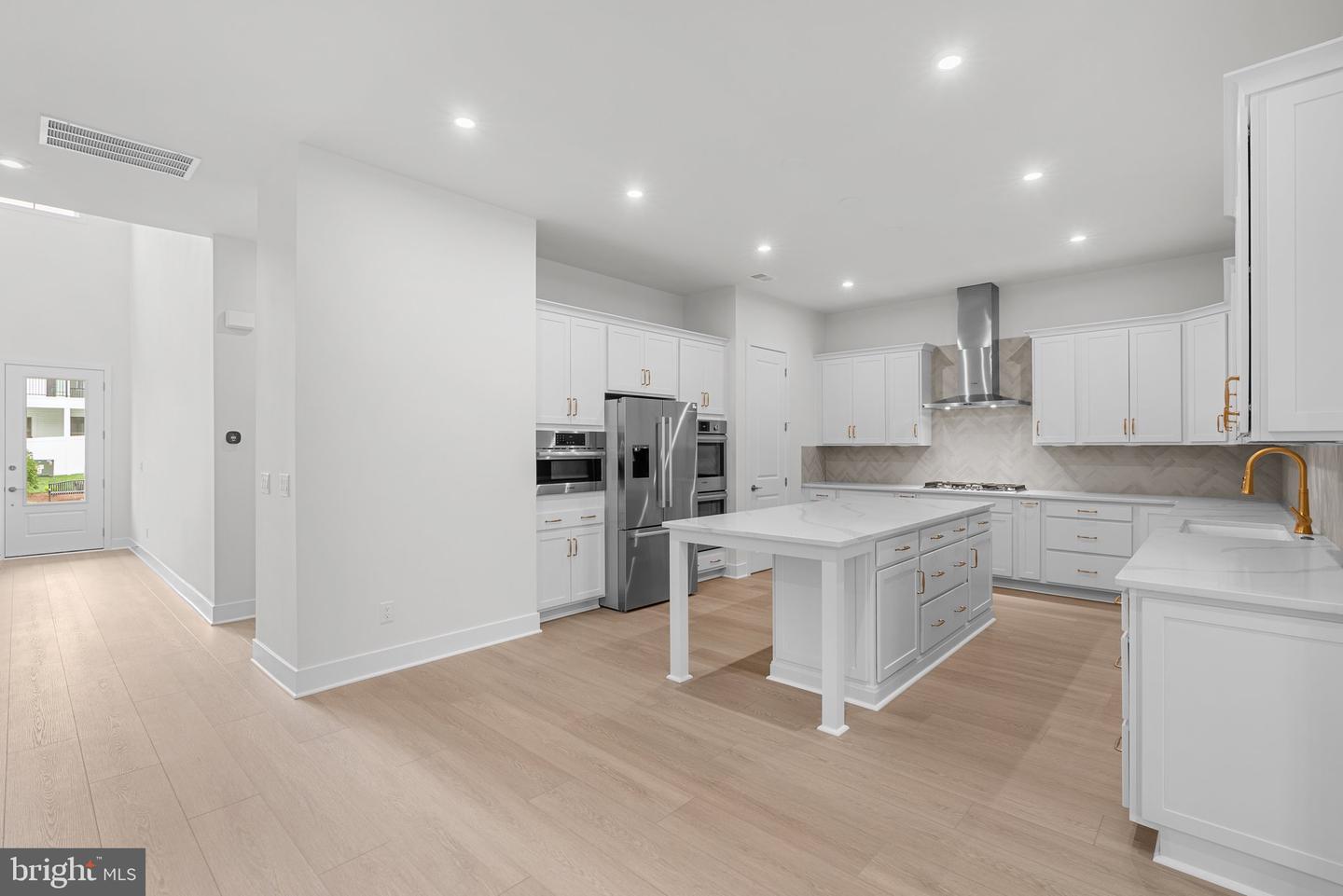 44478 Coalport Ter