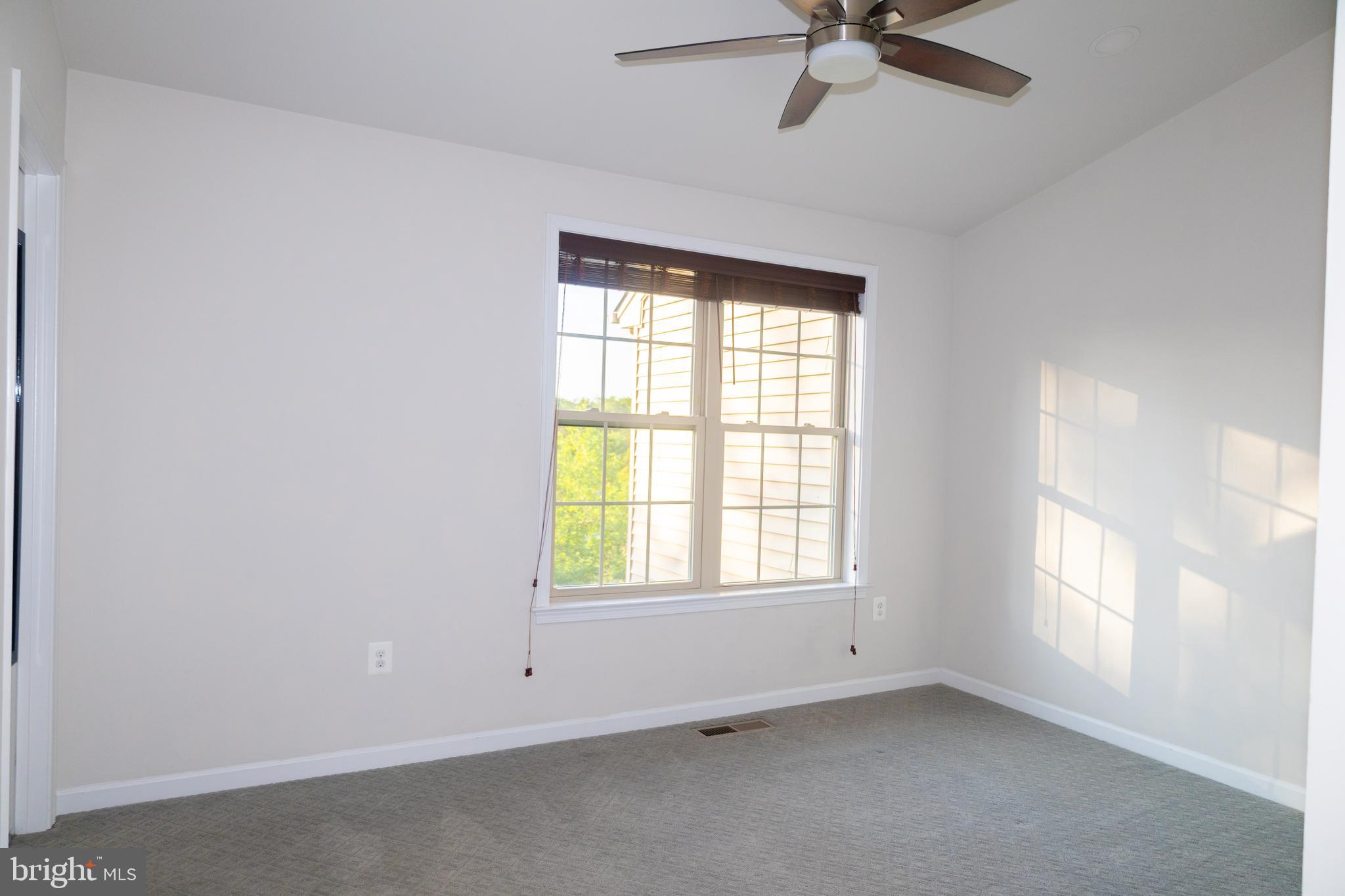 42624 LISBURN CHASE TER