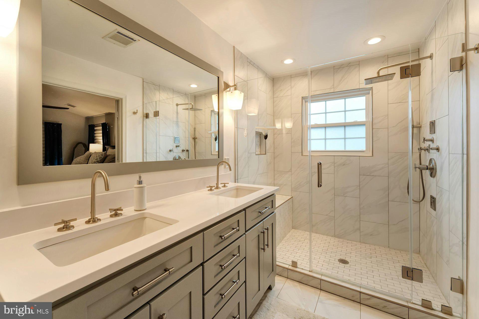 47327 Rock Falls Ter