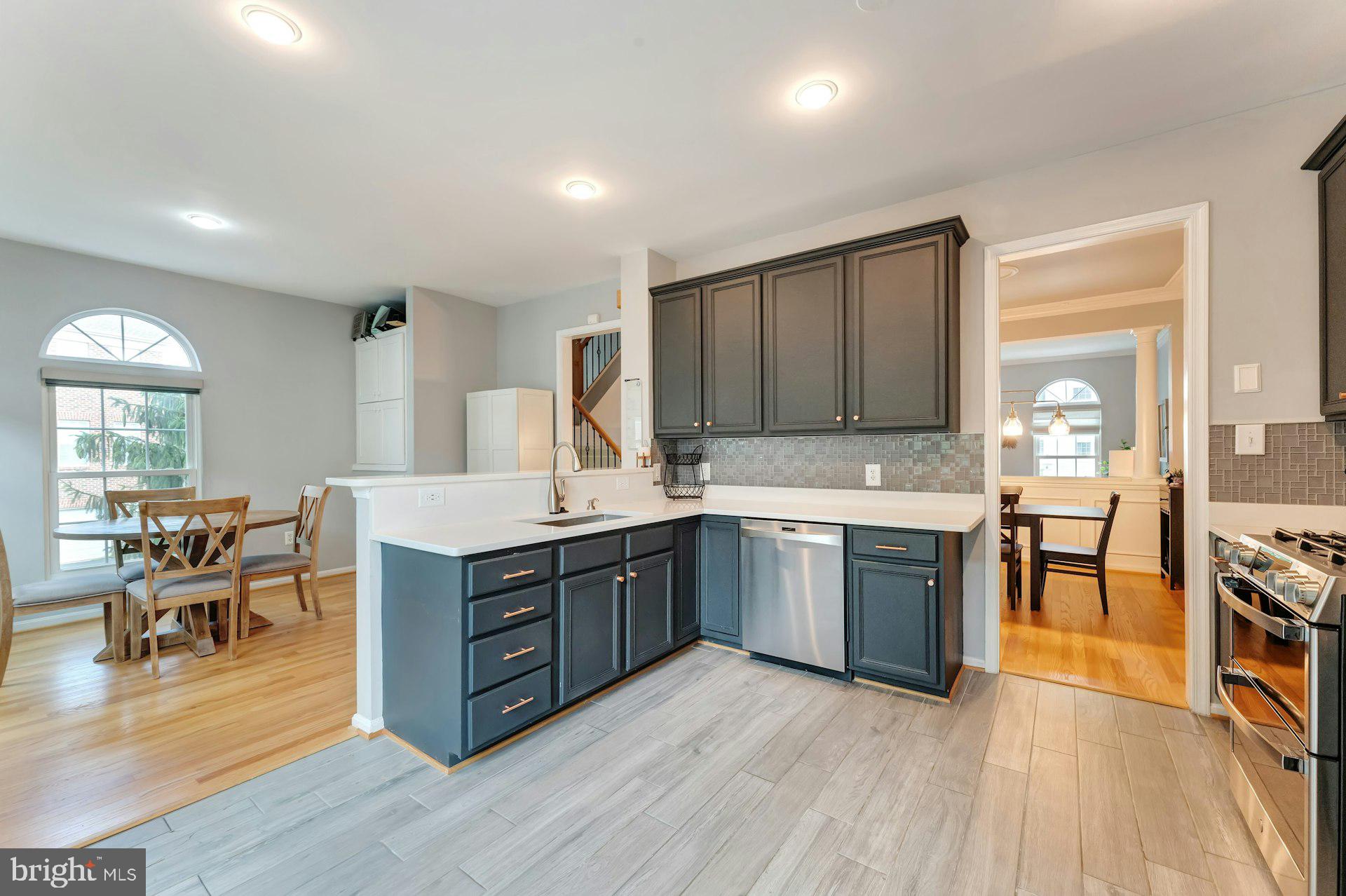 47327 Rock Falls Ter