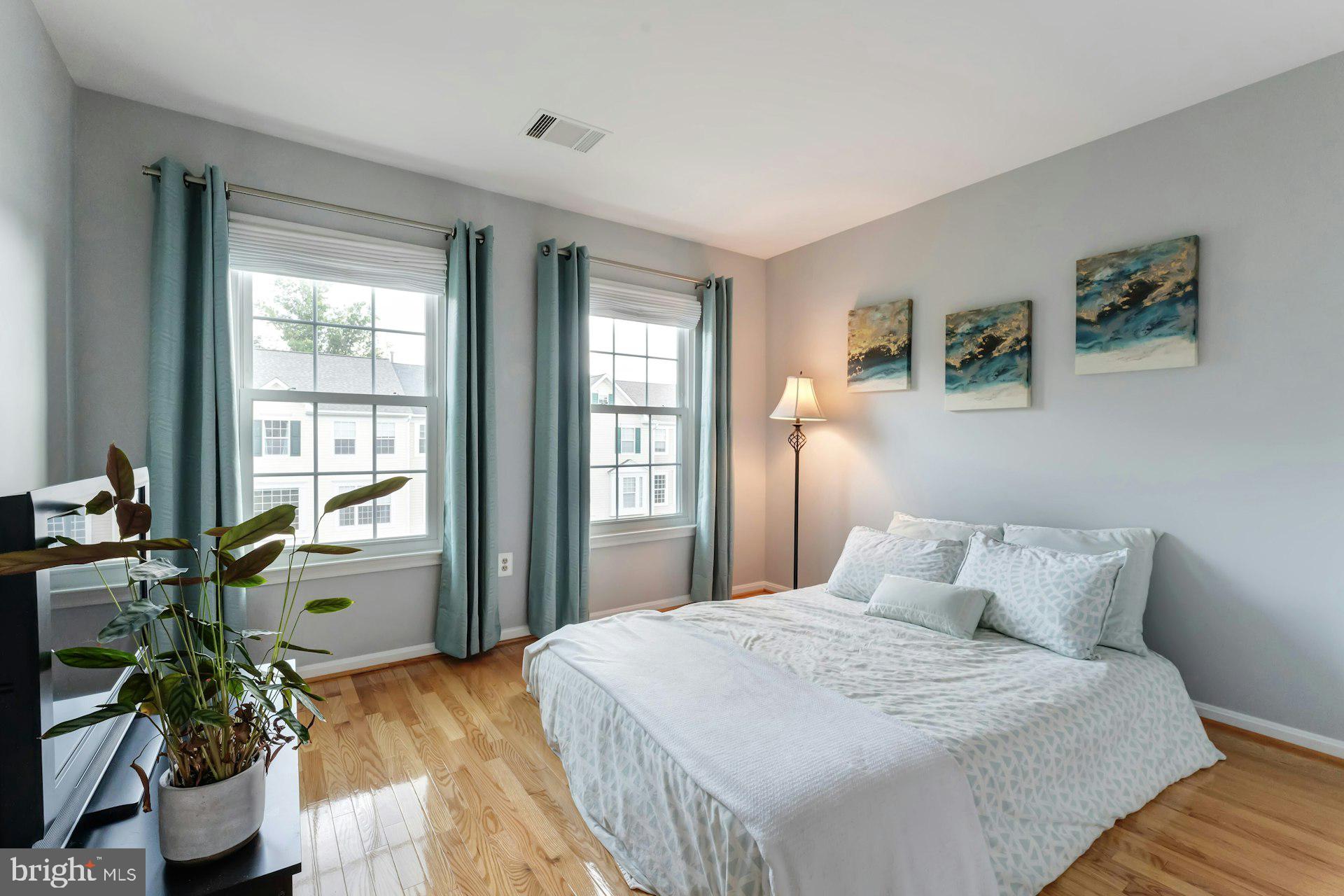 47327 Rock Falls Ter