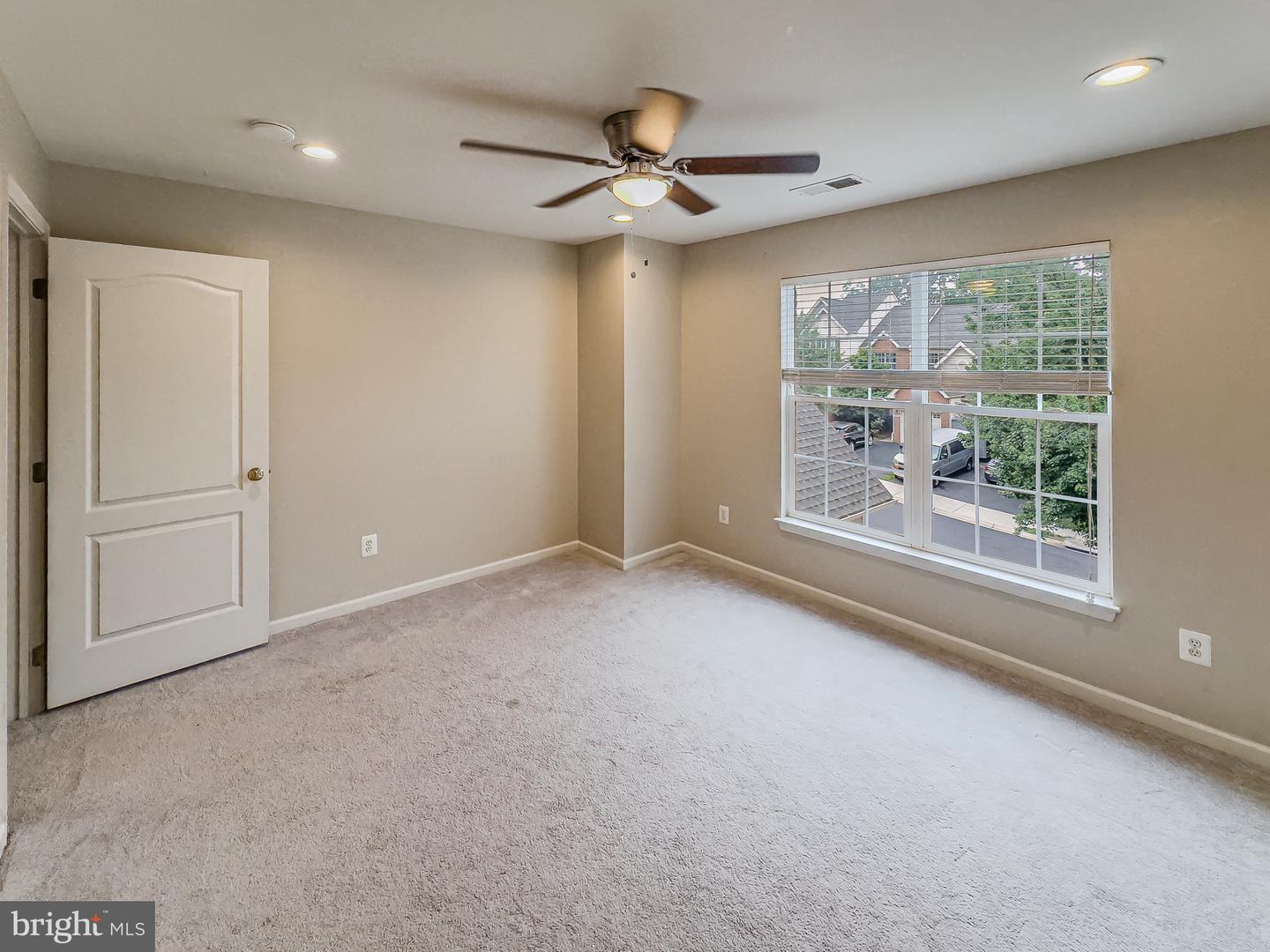 43263 SOMERSET HILLS TER