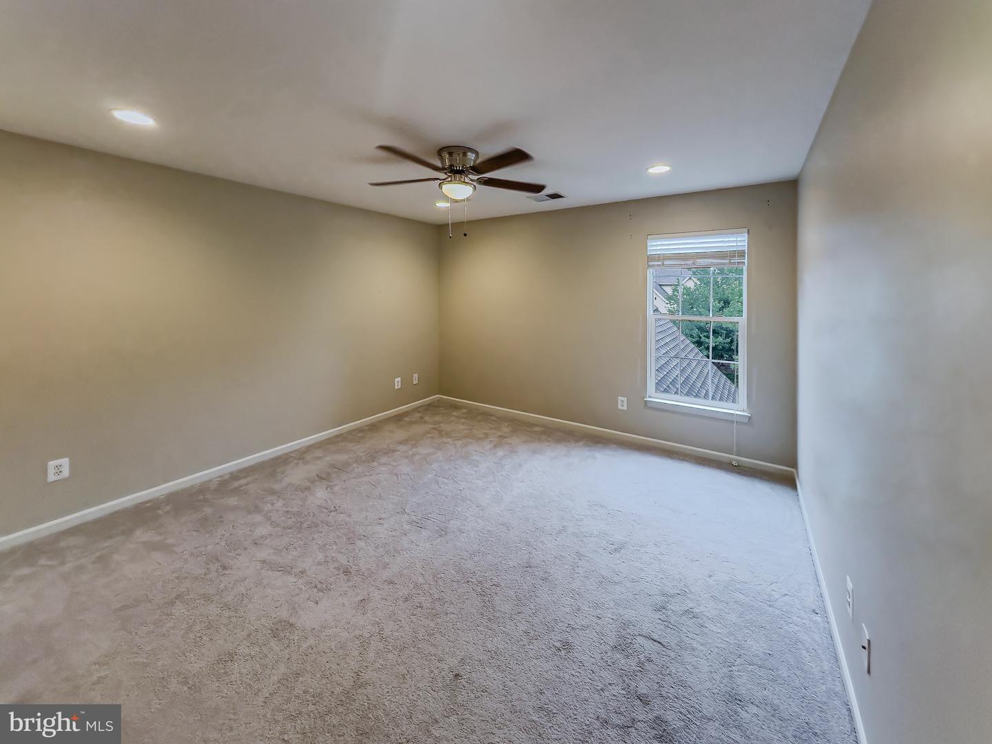 43263 SOMERSET HILLS TER