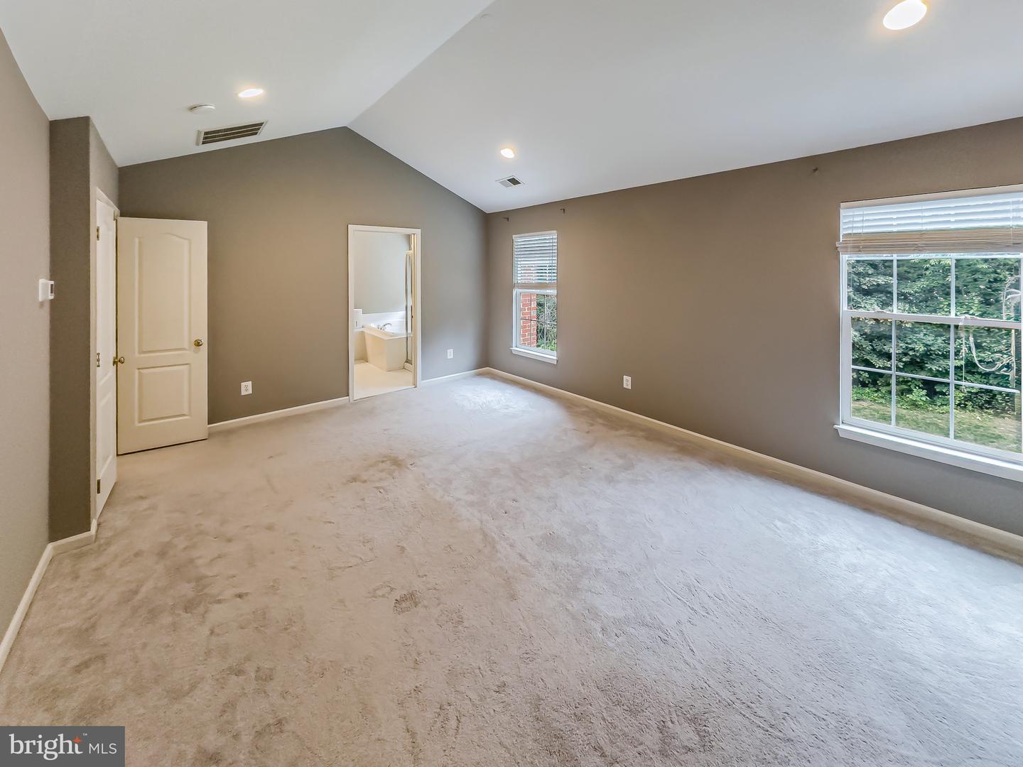 43263 SOMERSET HILLS TER