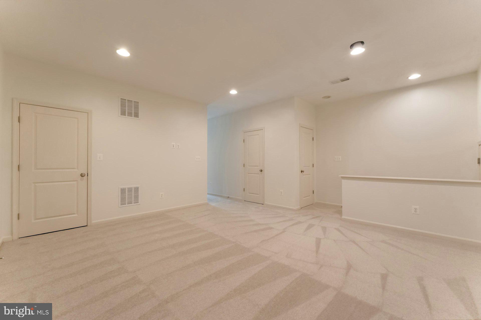 22816 Goldsborough Ter