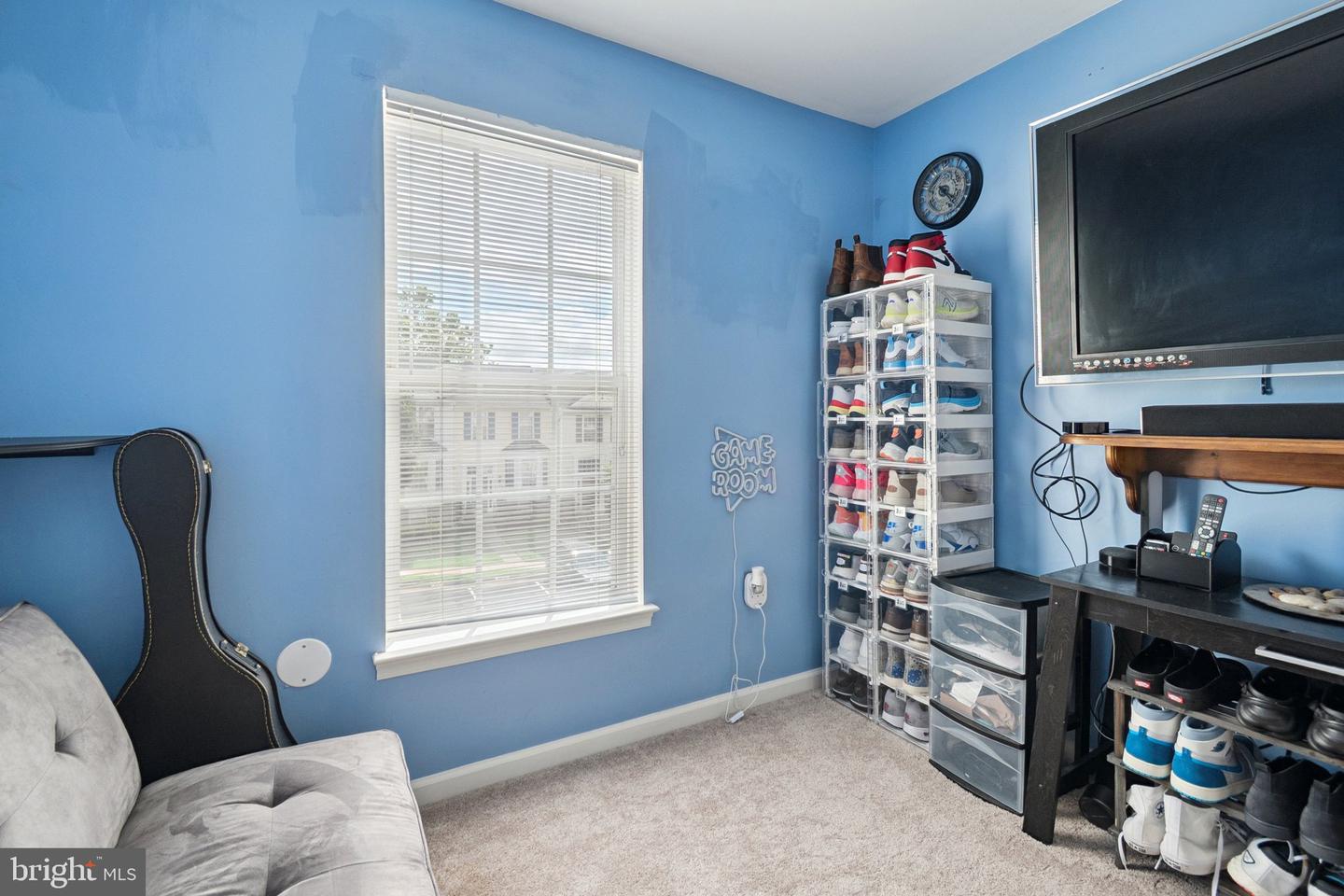 17363 Avion Sq