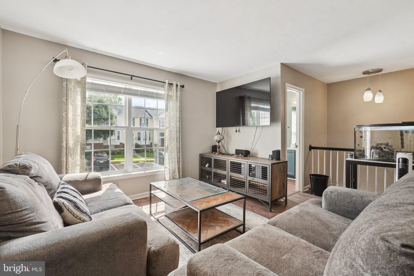 17363 Avion Sq
