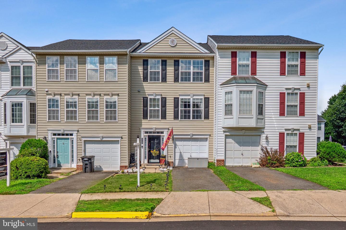 17363 Avion Sq