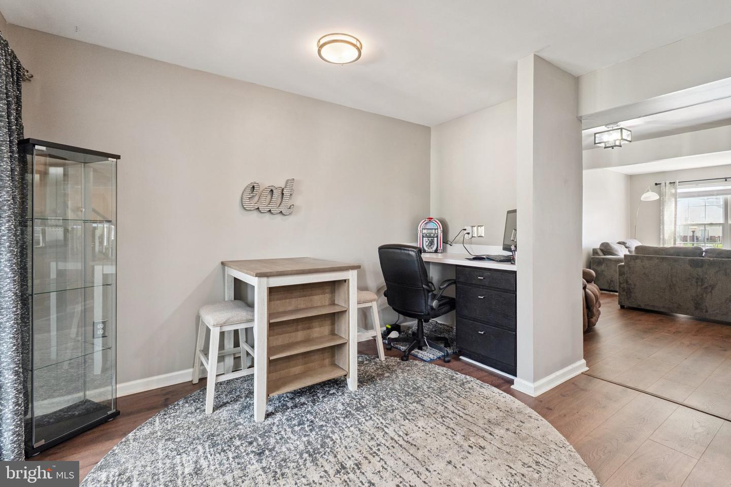 17363 Avion Sq