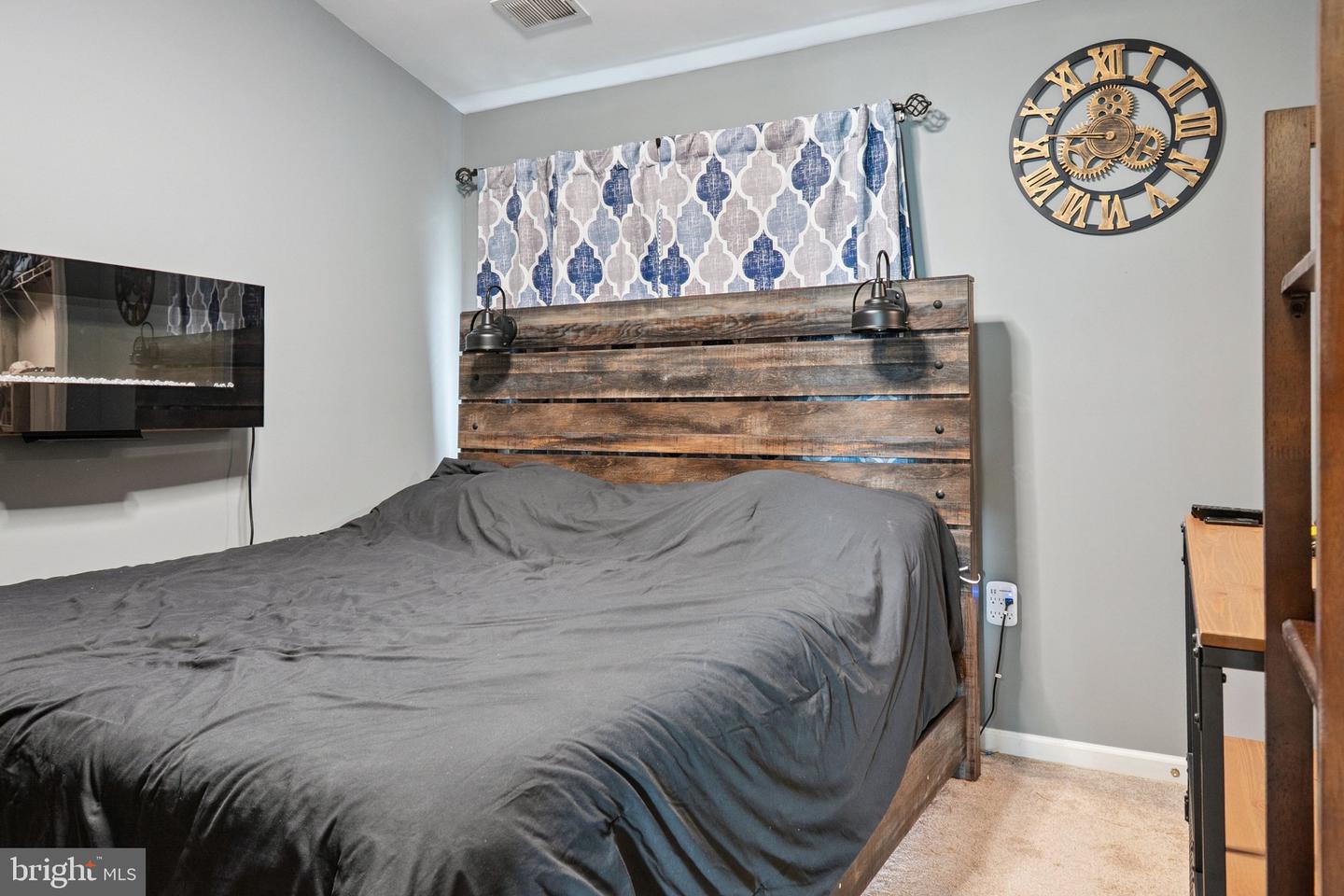 17363 Avion Sq