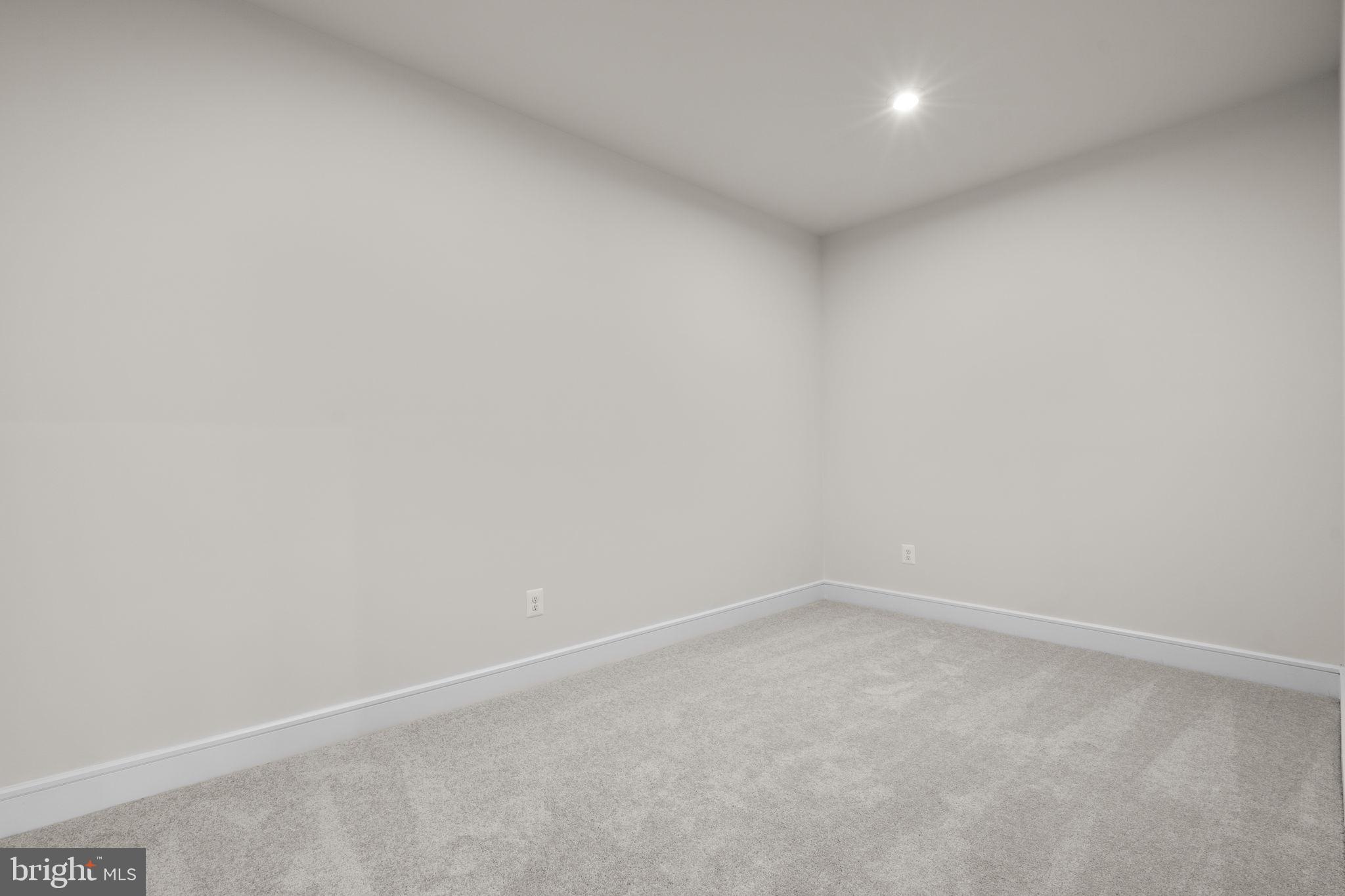 41883 Night Nurse Cir