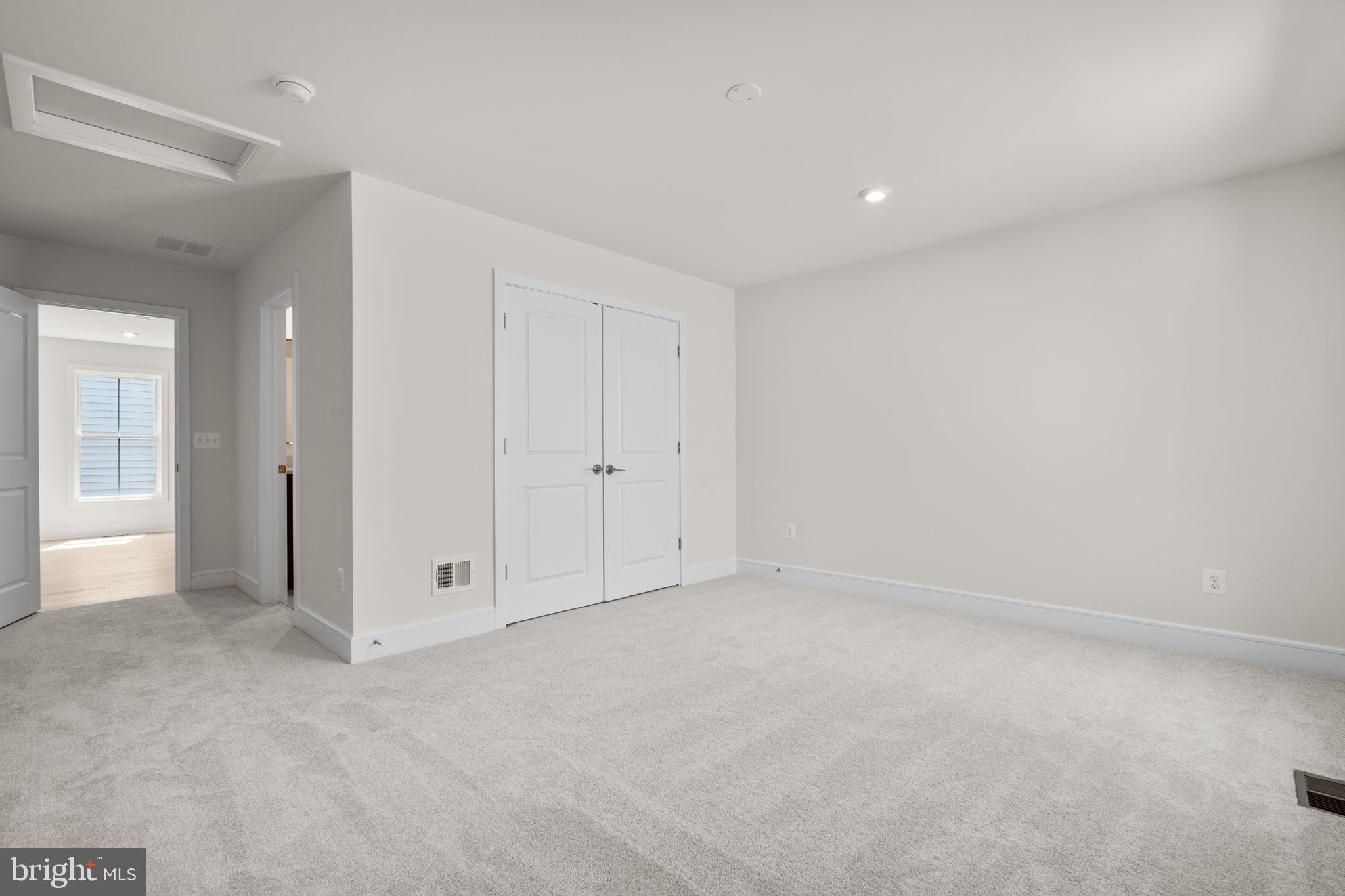 41883 Night Nurse Cir