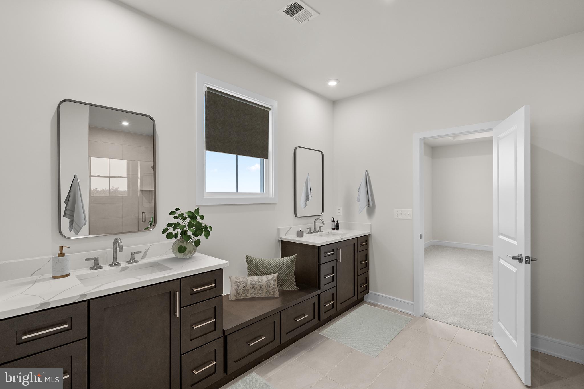 41883 Night Nurse Cir