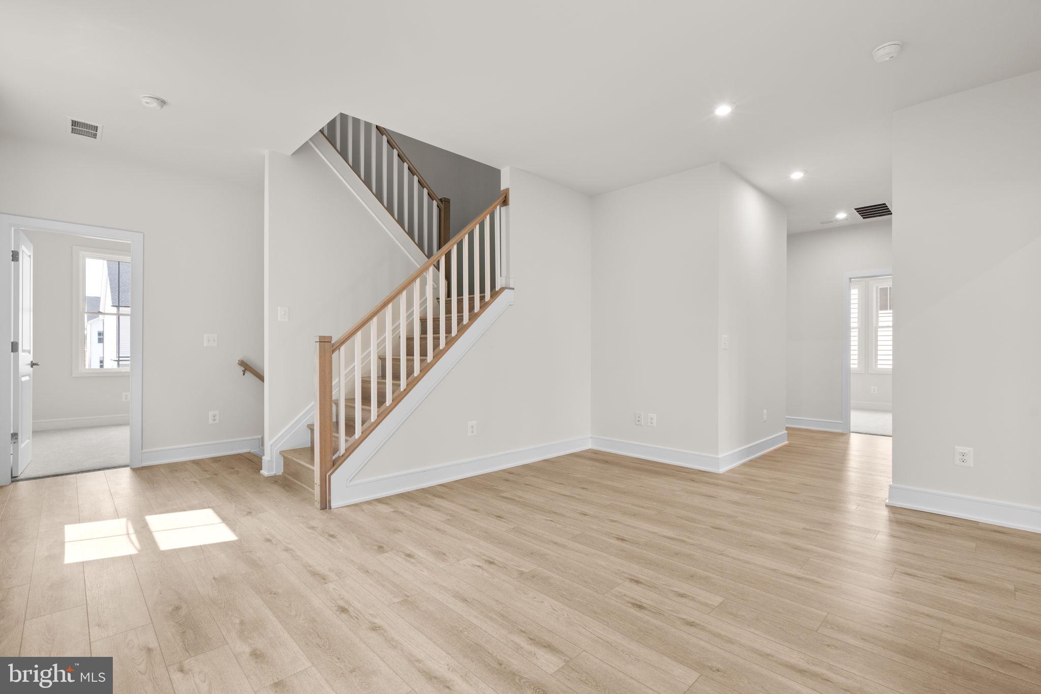 41883 Night Nurse Cir