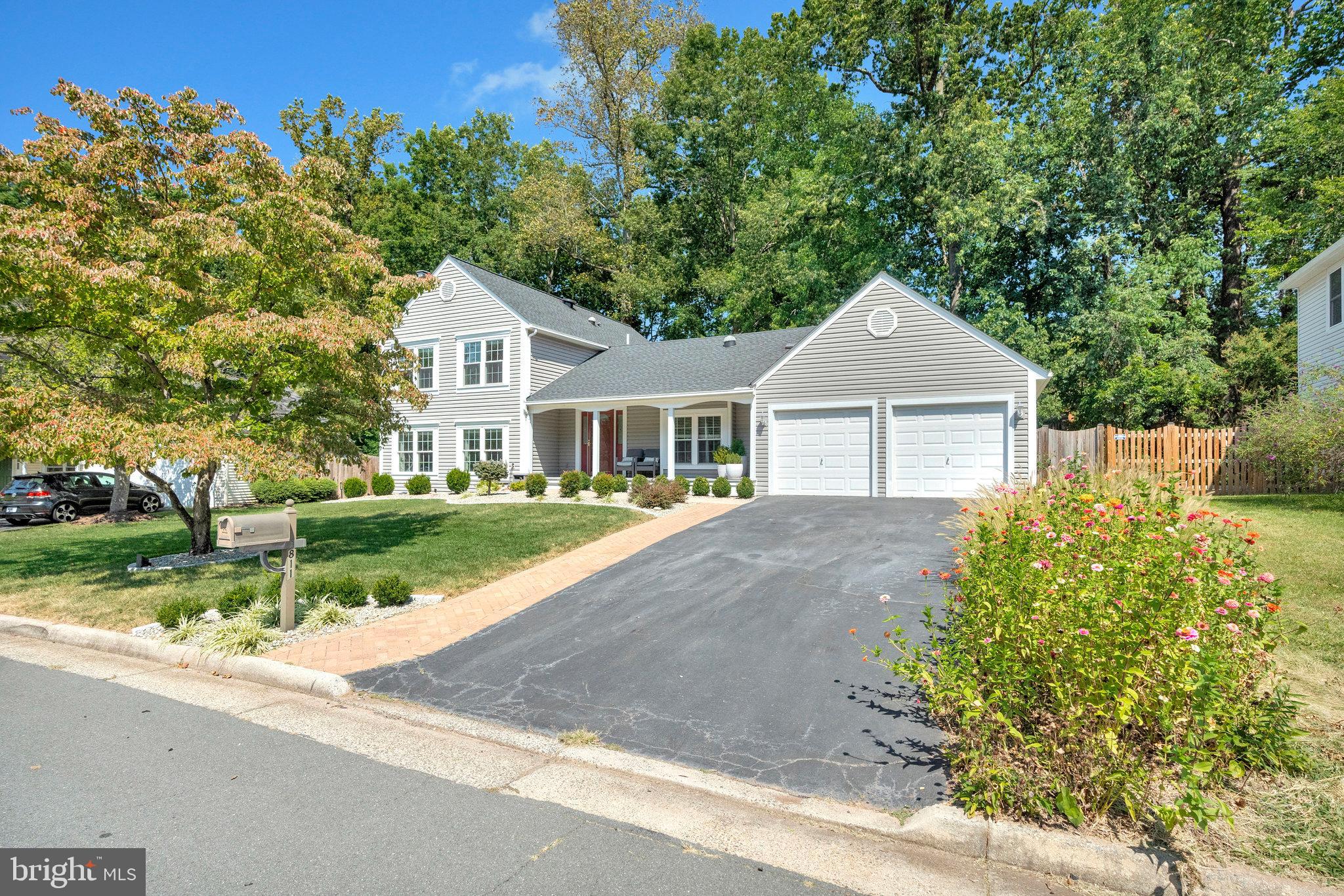 811 POTOMAC RIDGE COURT