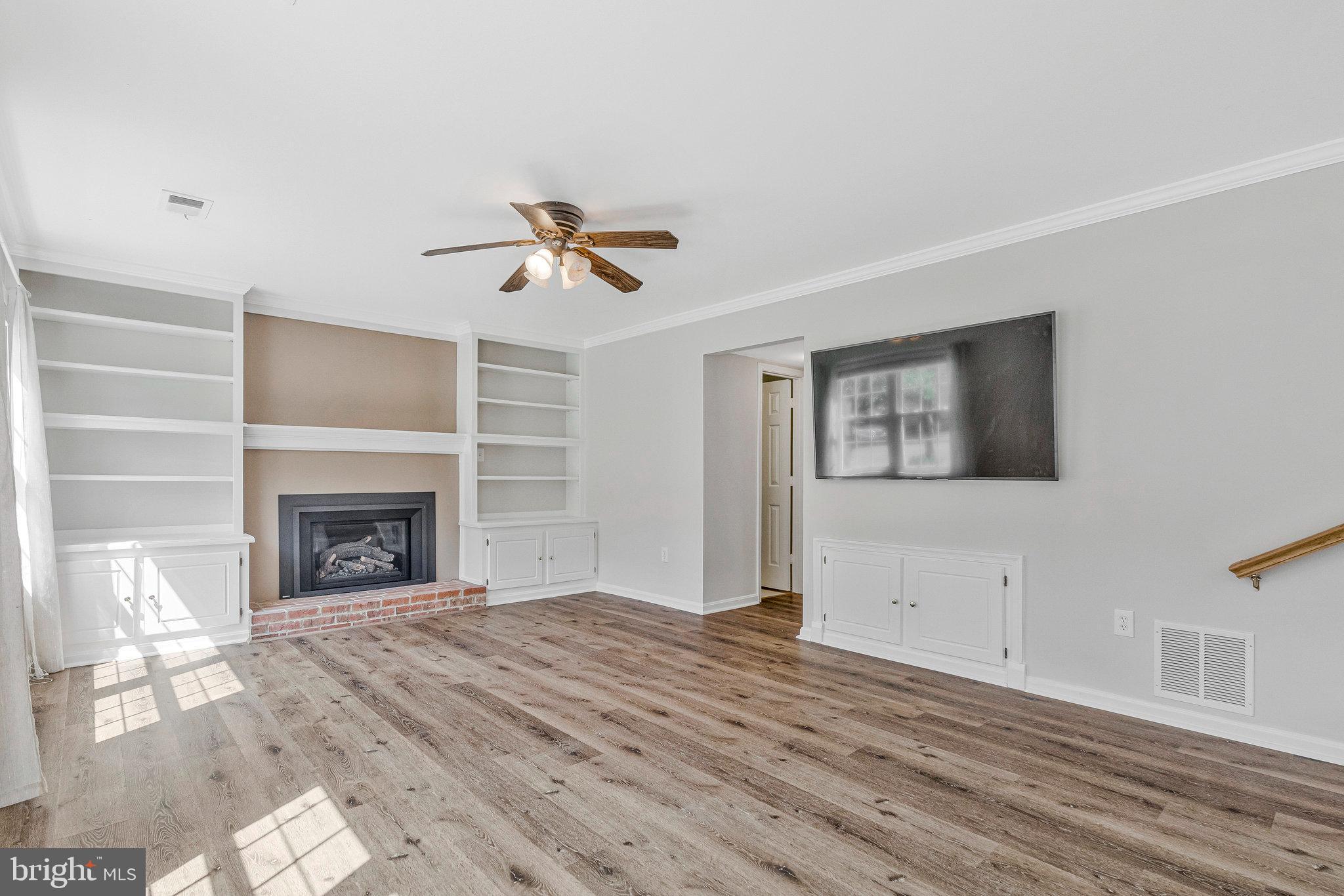 811 POTOMAC RIDGE COURT