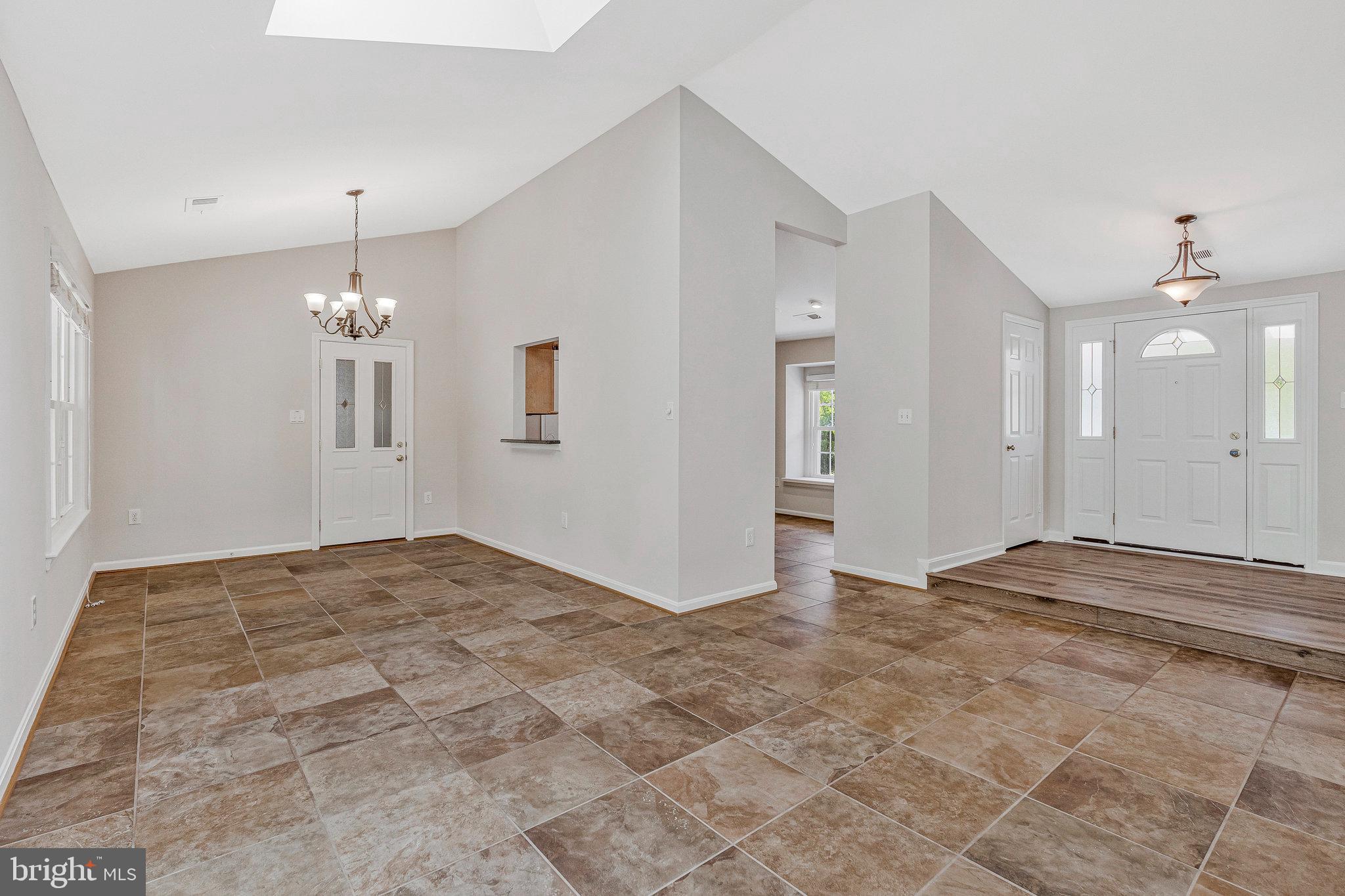 811 POTOMAC RIDGE COURT