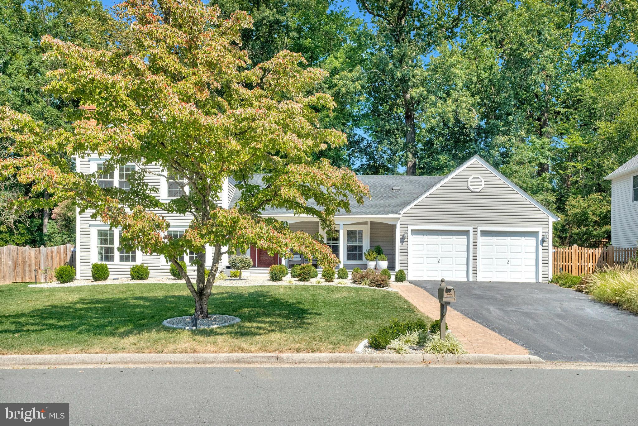 811 POTOMAC RIDGE COURT