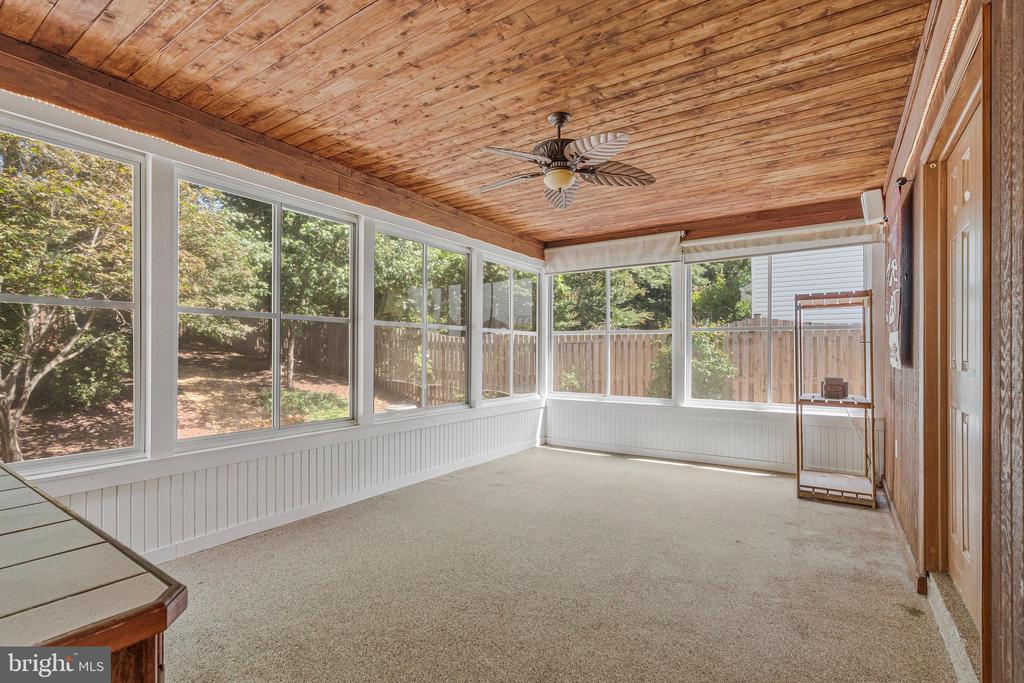 811 POTOMAC RIDGE COURT