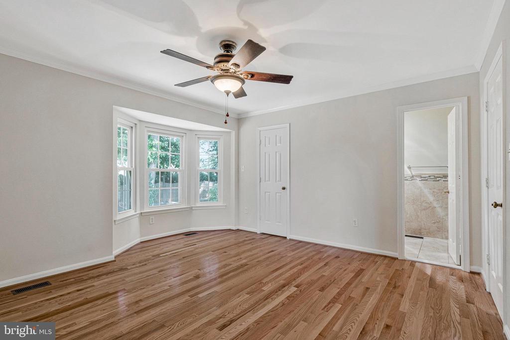 811 POTOMAC RIDGE COURT