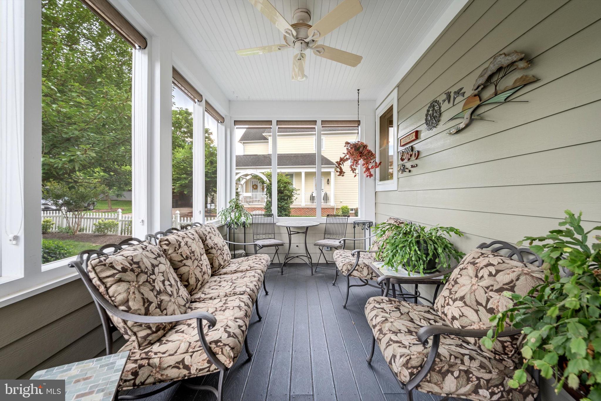 150 Amalfi Ct