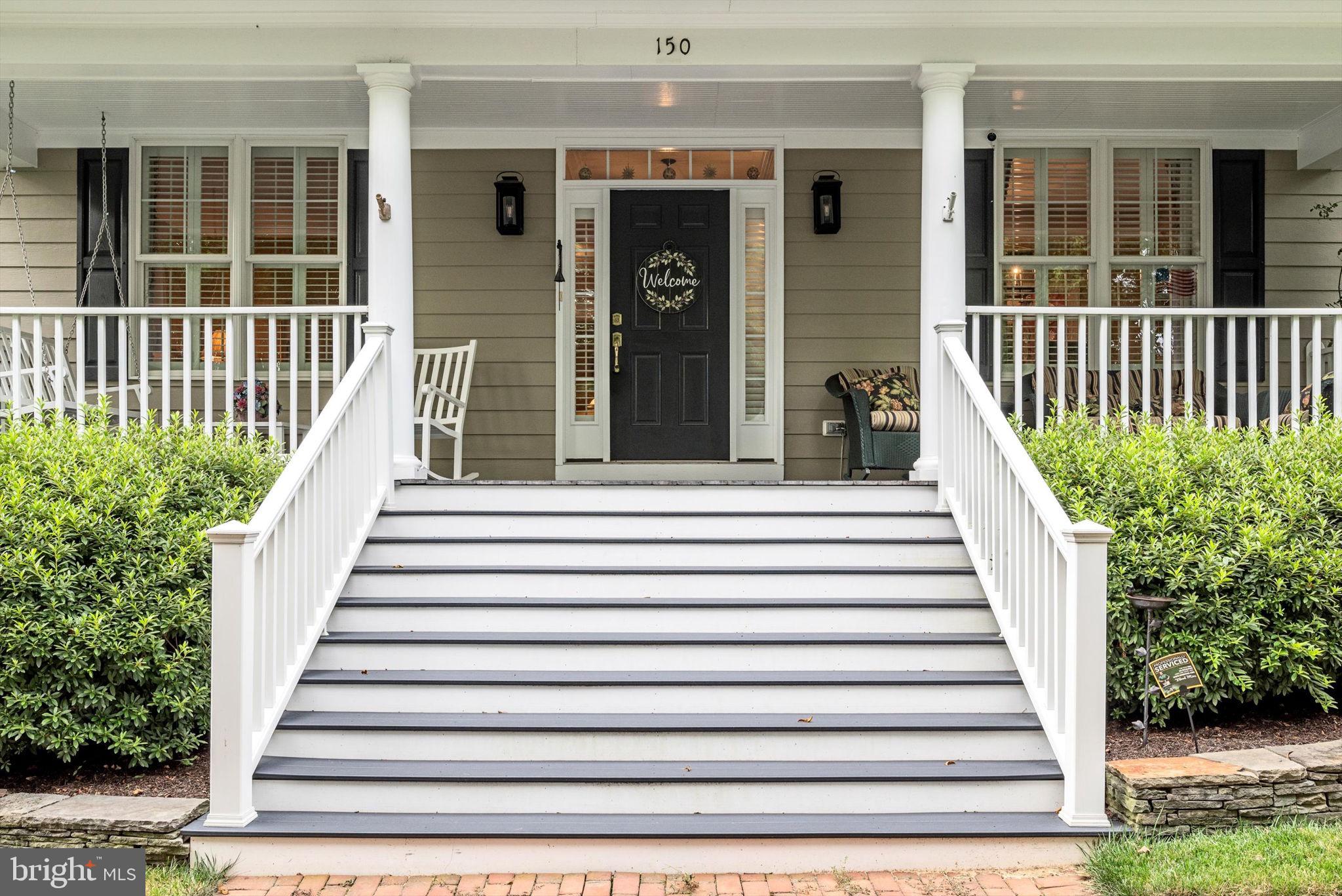 150 Amalfi Ct