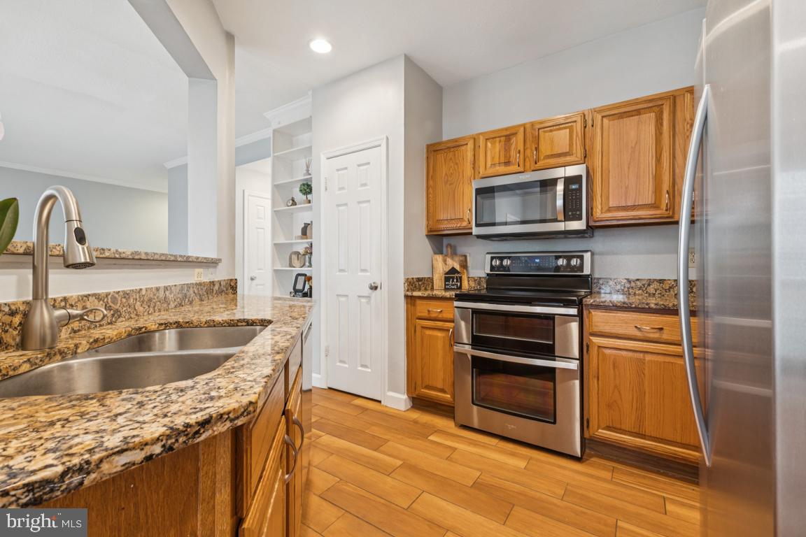 678 Gateway Dr SE #907