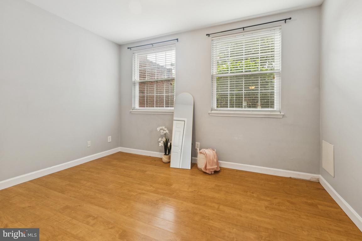 678 Gateway Dr SE #907