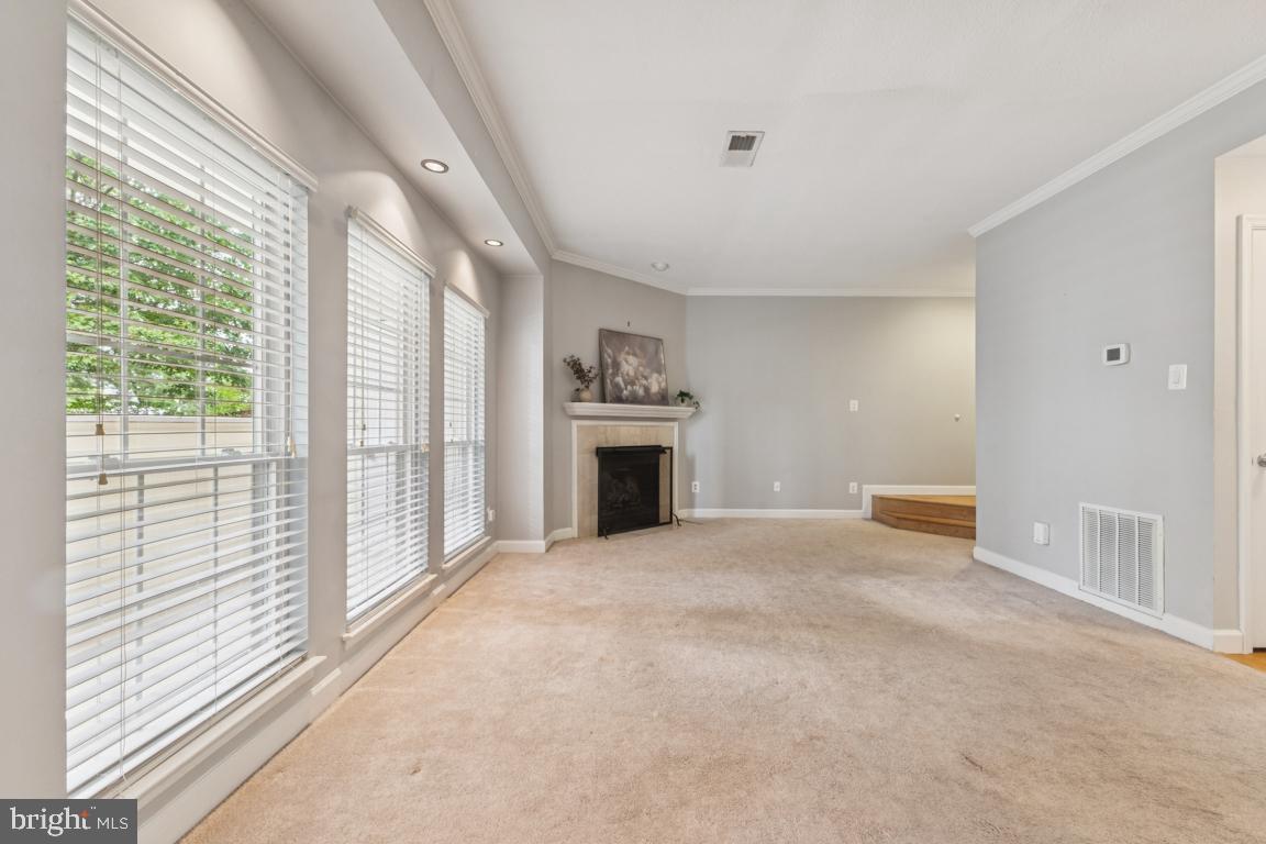 678 Gateway Dr SE #907