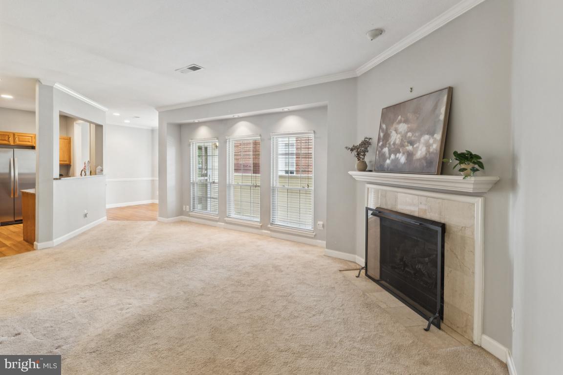 678 Gateway Dr SE #907