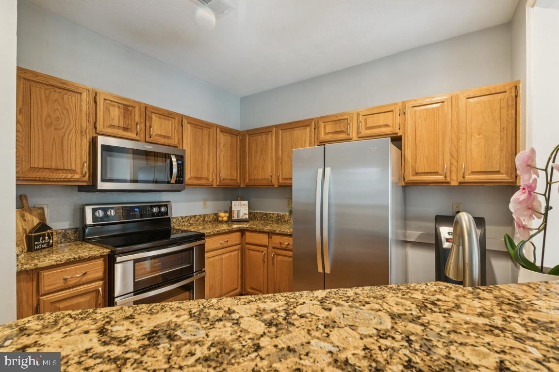 678 Gateway Dr SE #907