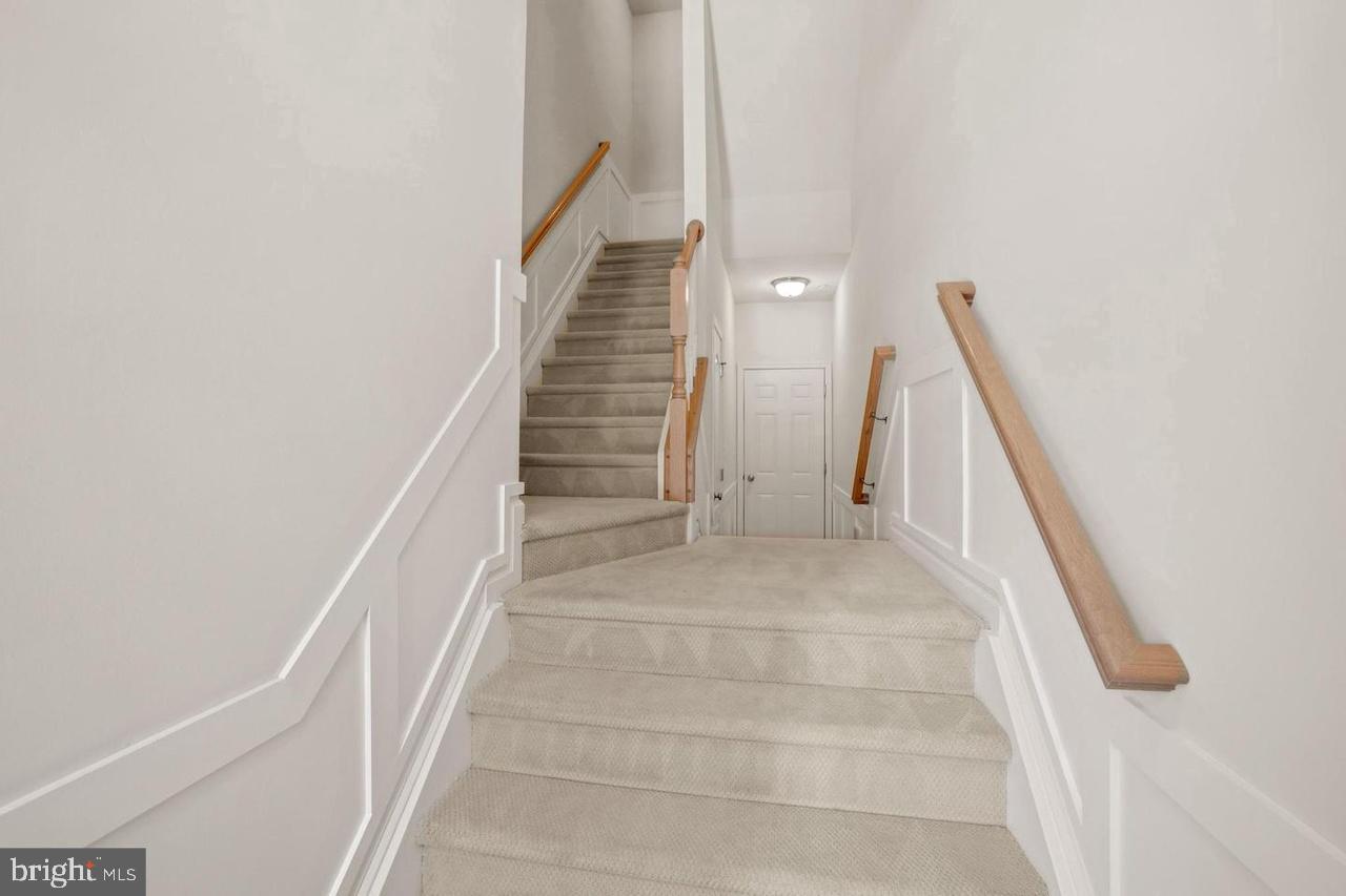 43144 THOROUGHFARE GAP TER