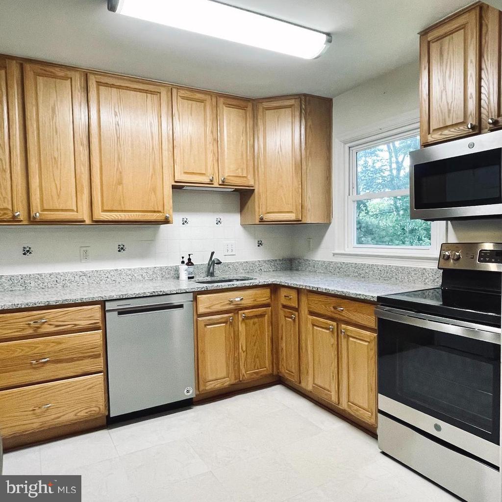 36571 ALLDER SCHOOL RD