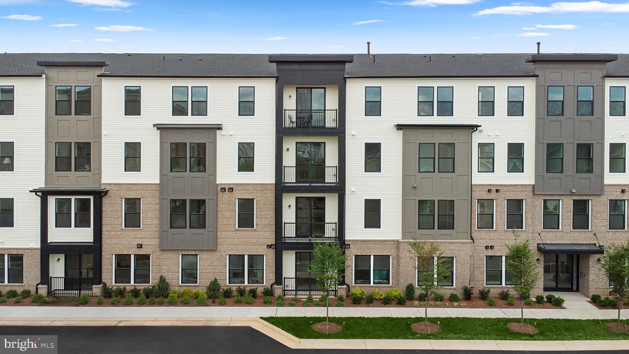 23640 Bolton Crescent Ter #13-105